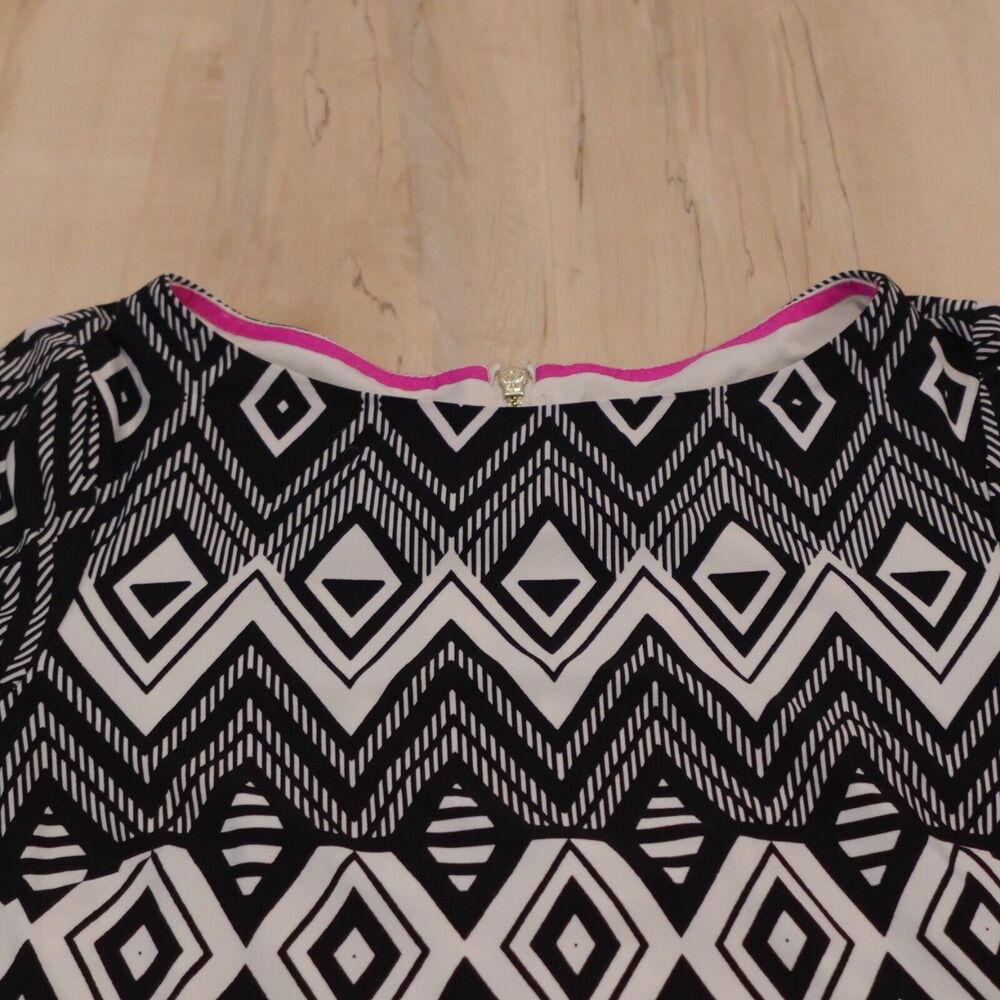 Eliza J Woman 4 Dress Multicolor Chevron Print 3/4 Sleeve Boat Neck Shift - Picture 4 of 11